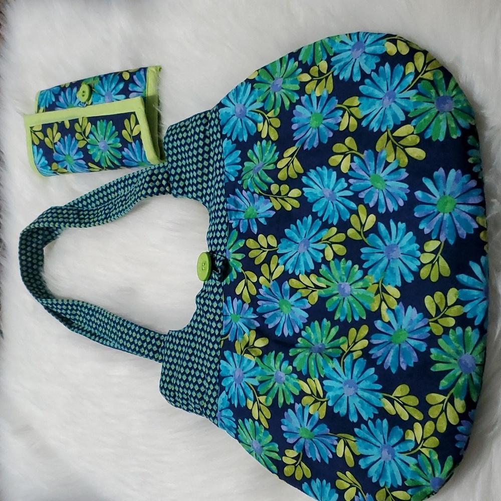 Floral Shoulder Bag with Matching Wallet